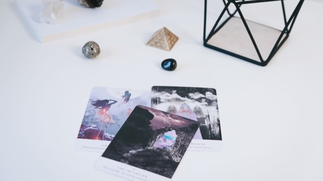 Private Intuitive Reading ✦