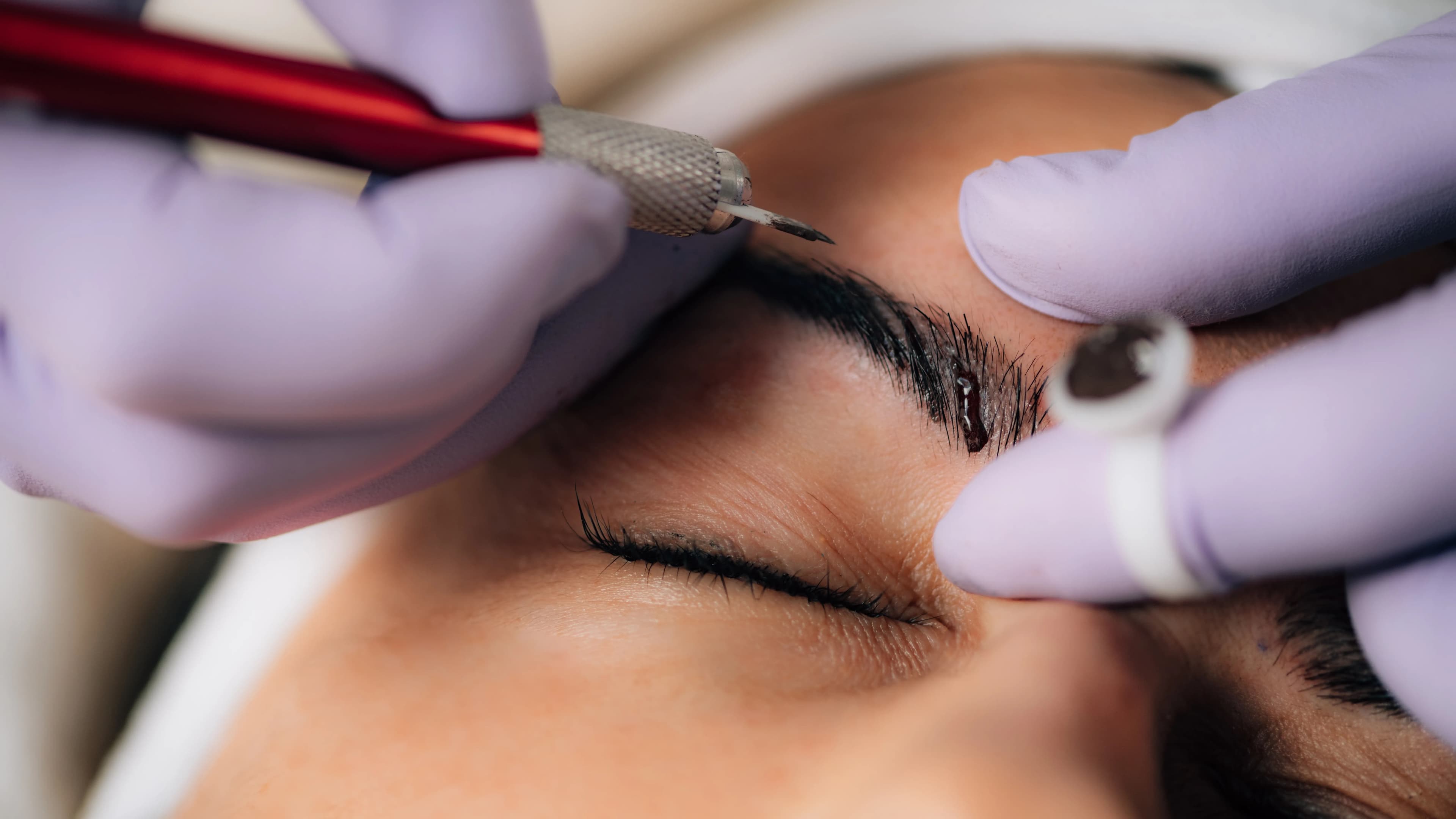 Microblading (TIK TOK DEAL)