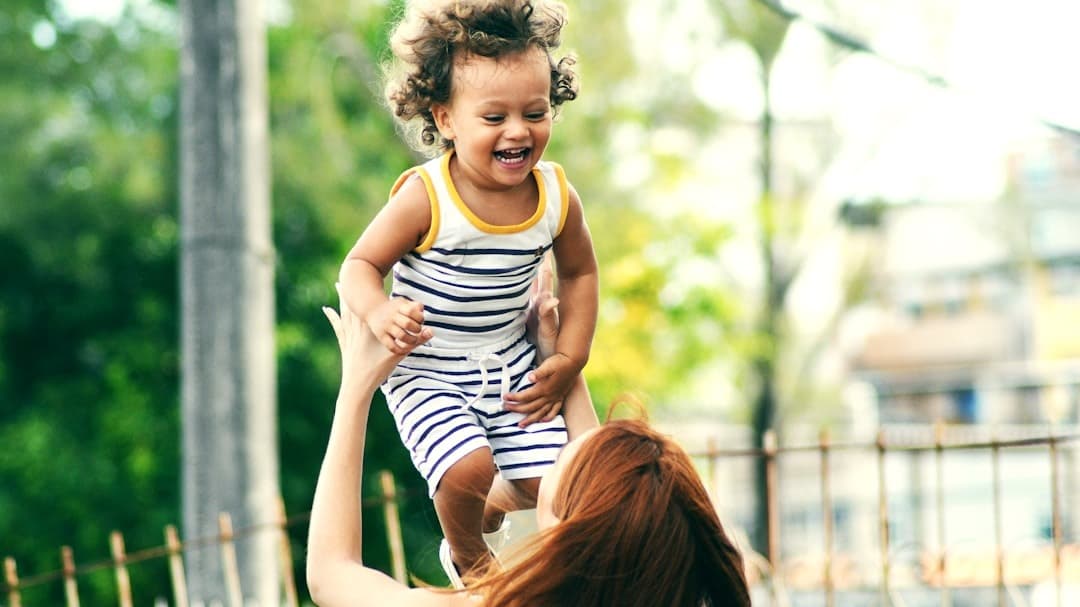 A gentle guide to help you wean with confidence