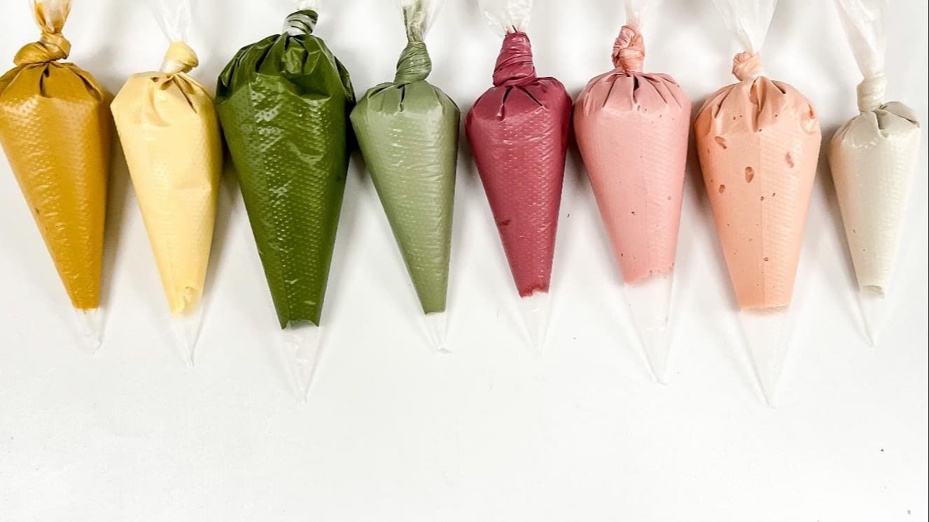 Royal Icing: From Scratch to Stunning Cookies