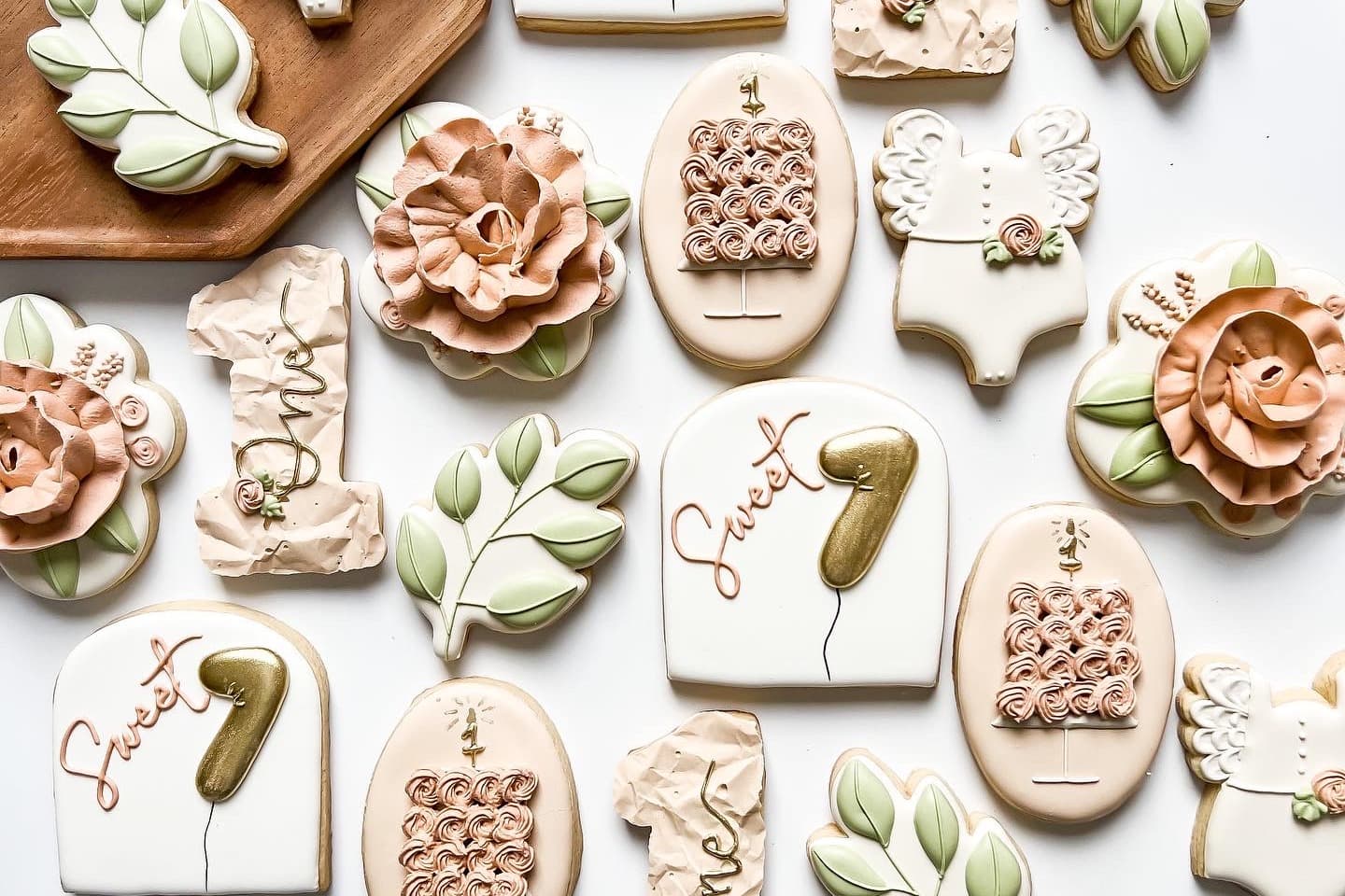 Get My Sugar Cookie & Royal Icing Recipes!