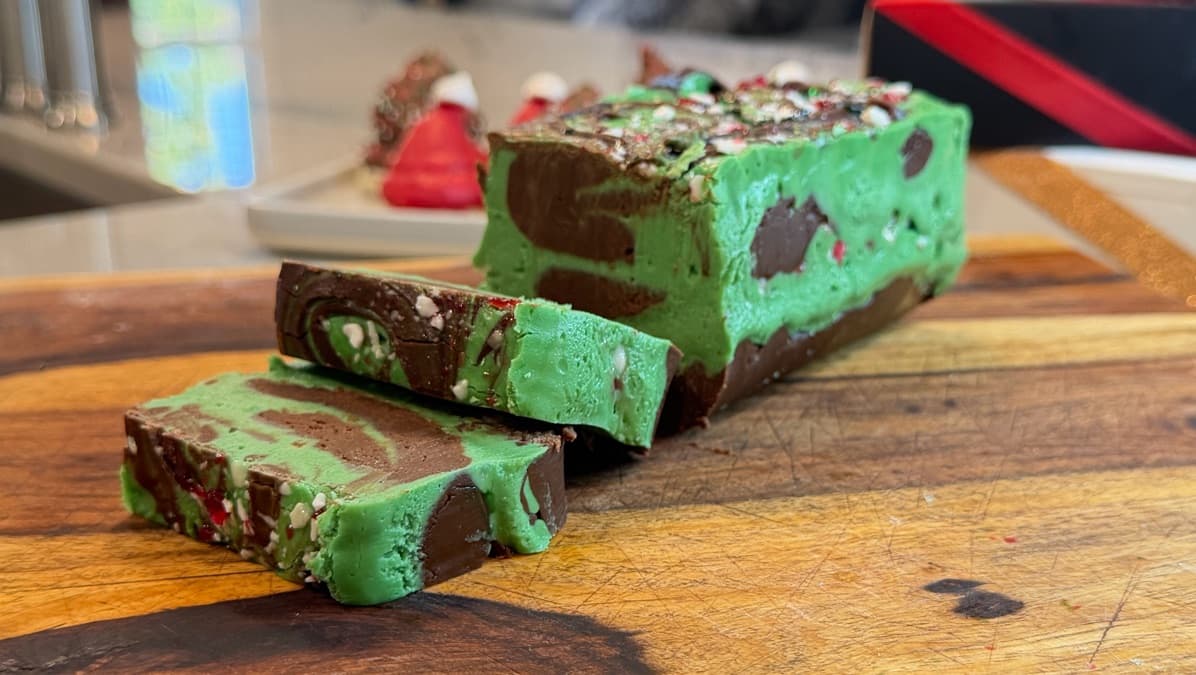 Candy Cane Fudge!