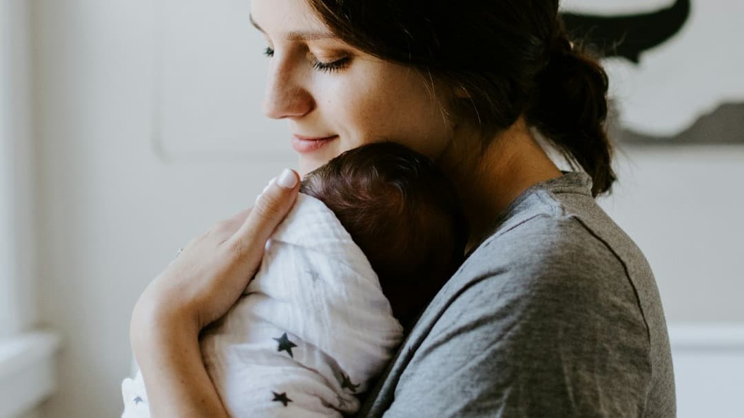The COMPLETE Postpartum Recovery Guide (50+ pages)