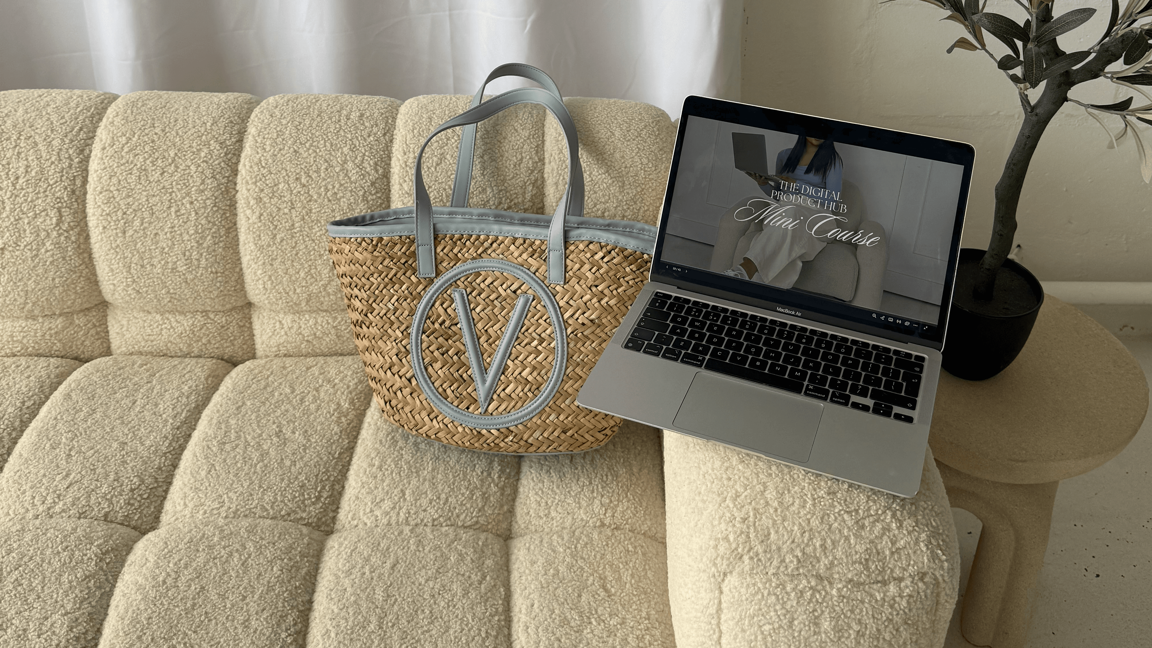 The Digital Product Hub: MINI Course 