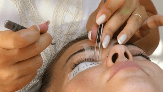Classic Lash Extension Mini Course