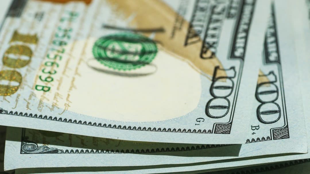 The Credit Money Magnet