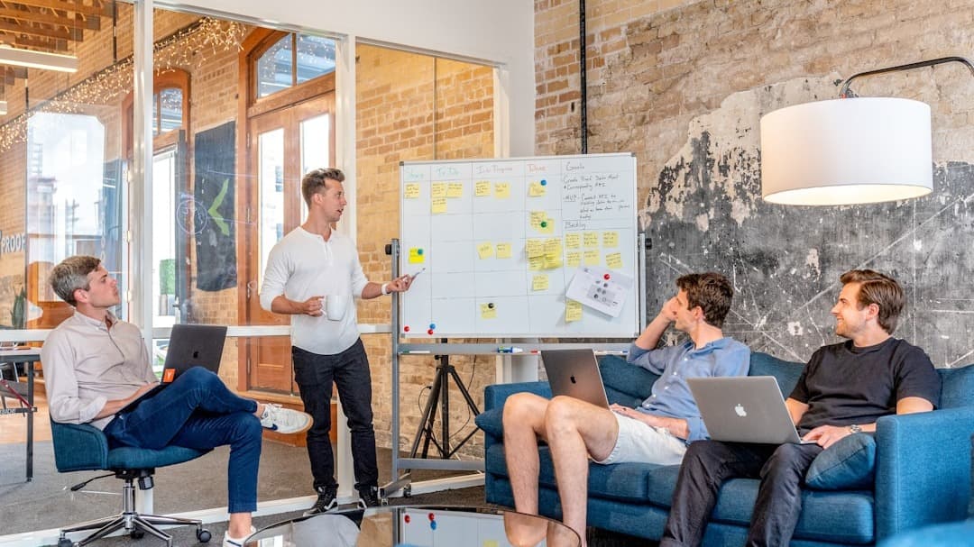 Building & Managing a Successful Sales Team Guide