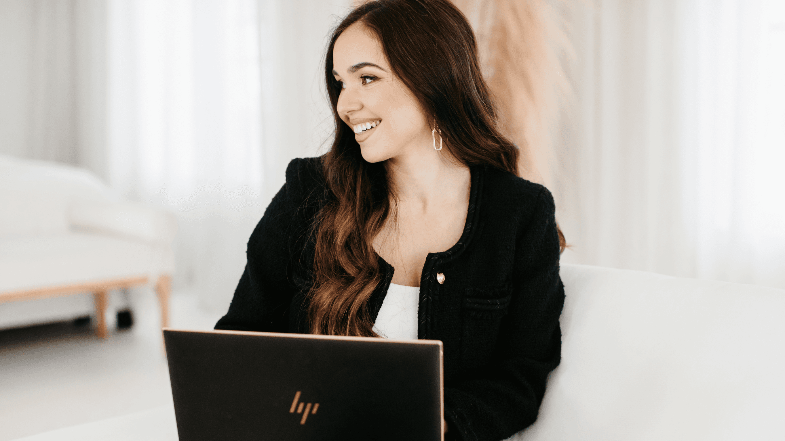 Find, pitch & negotiate your own brand deals