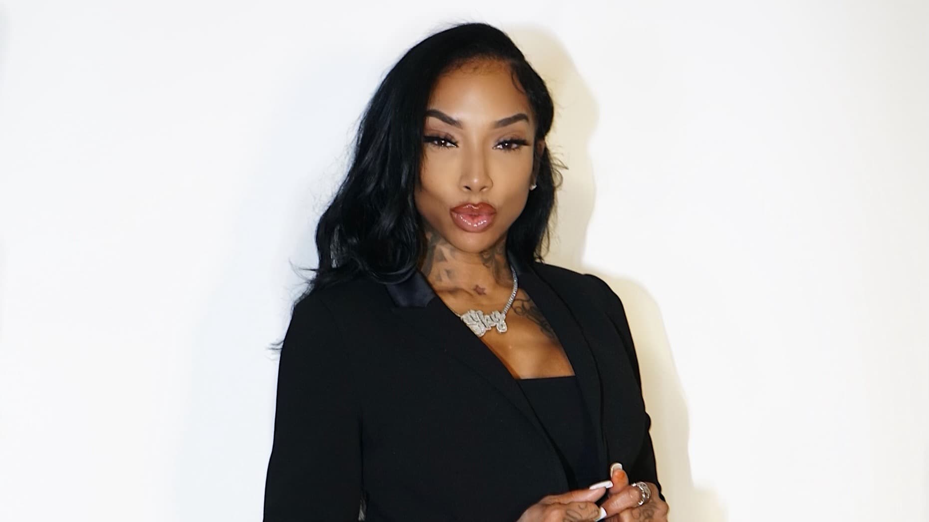 Book a 1:1 Call with Me