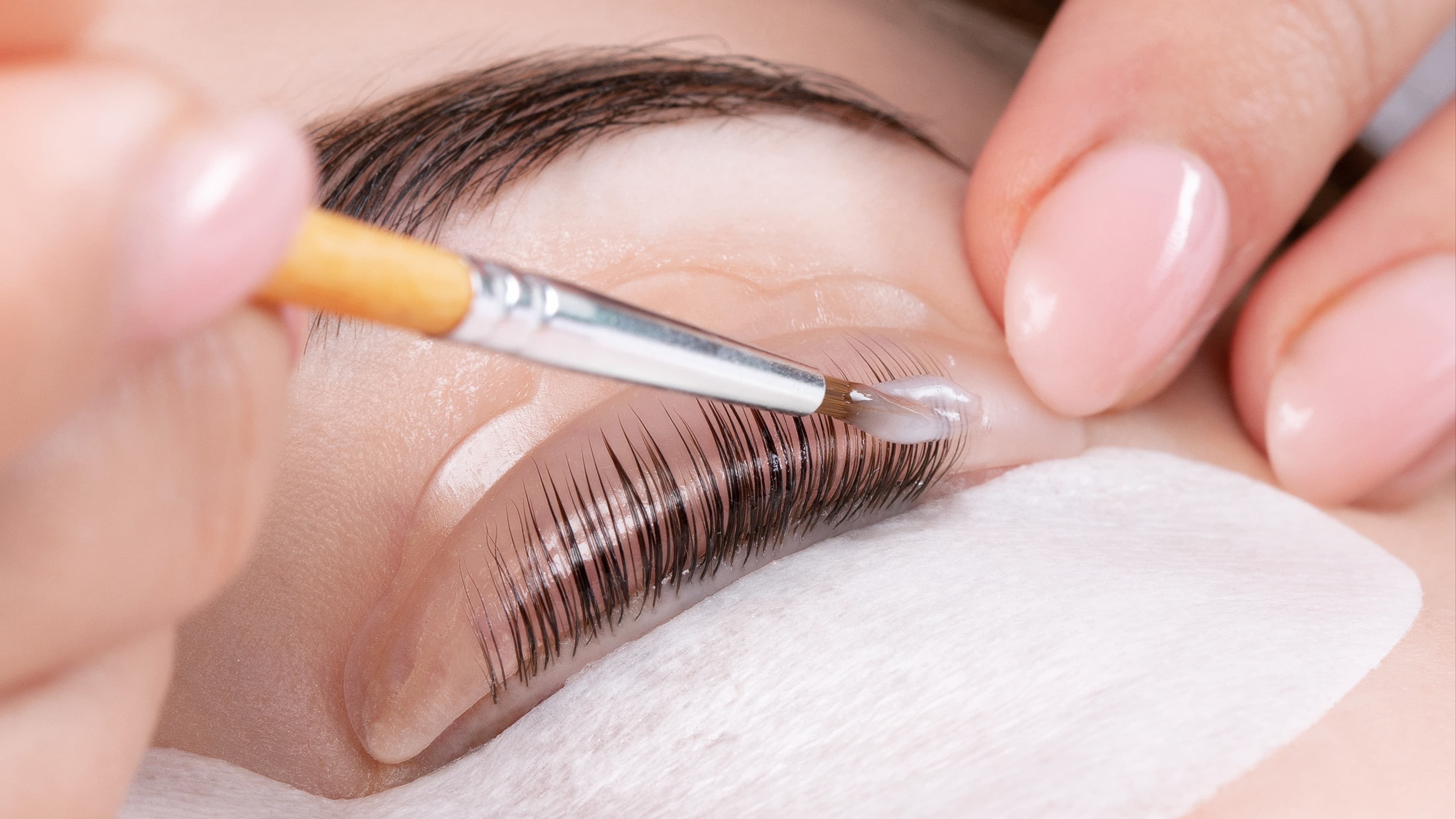 The Ultimate Guide to Mastering Lash Lifts