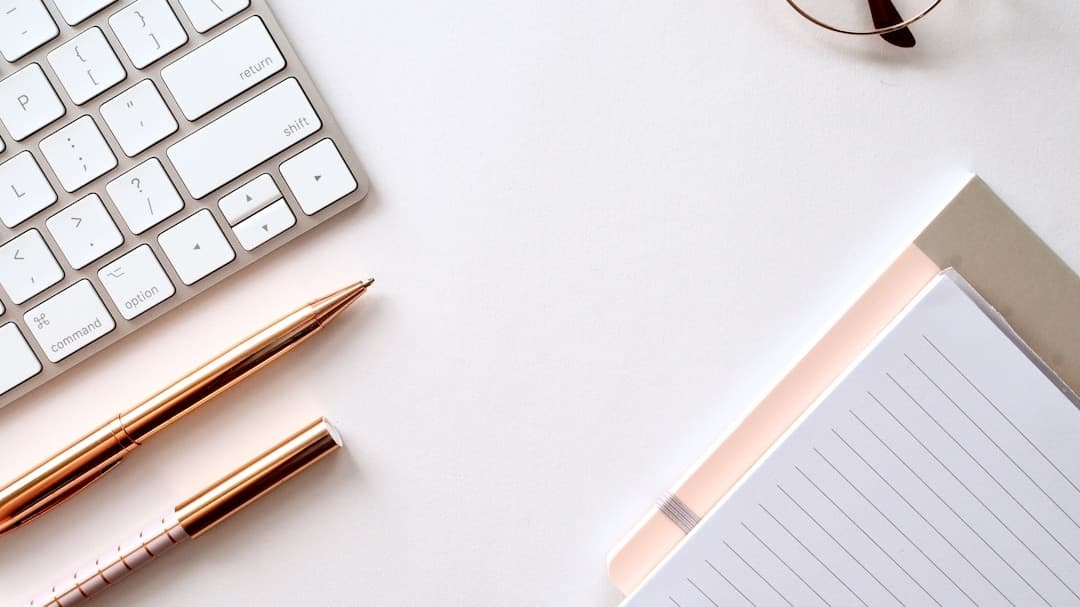 ⭐ 50 Optimised Blog Titles + Keywords + Outlines