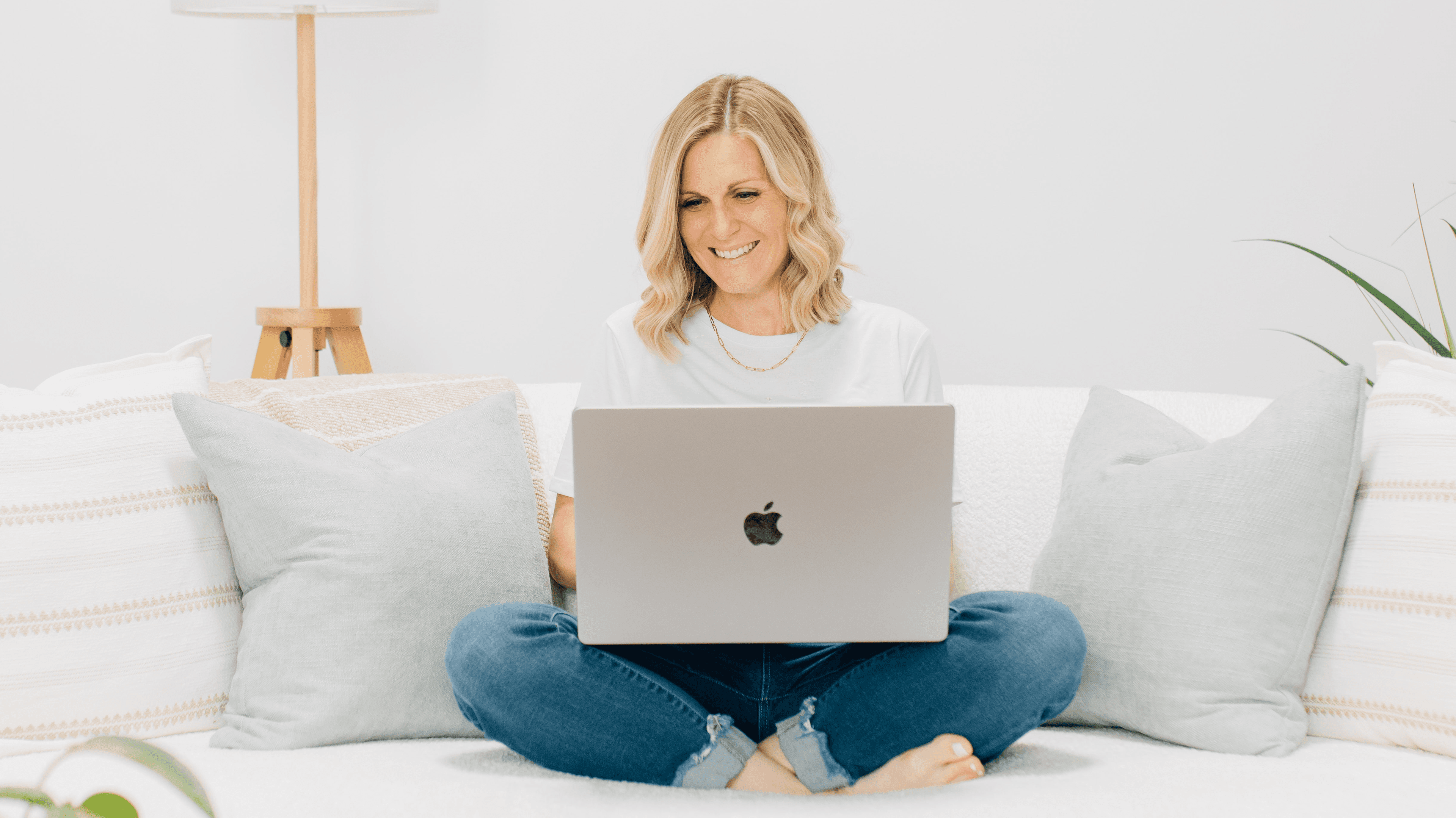 Book a 1:1 Empowerment Session! (1 hr time slots)