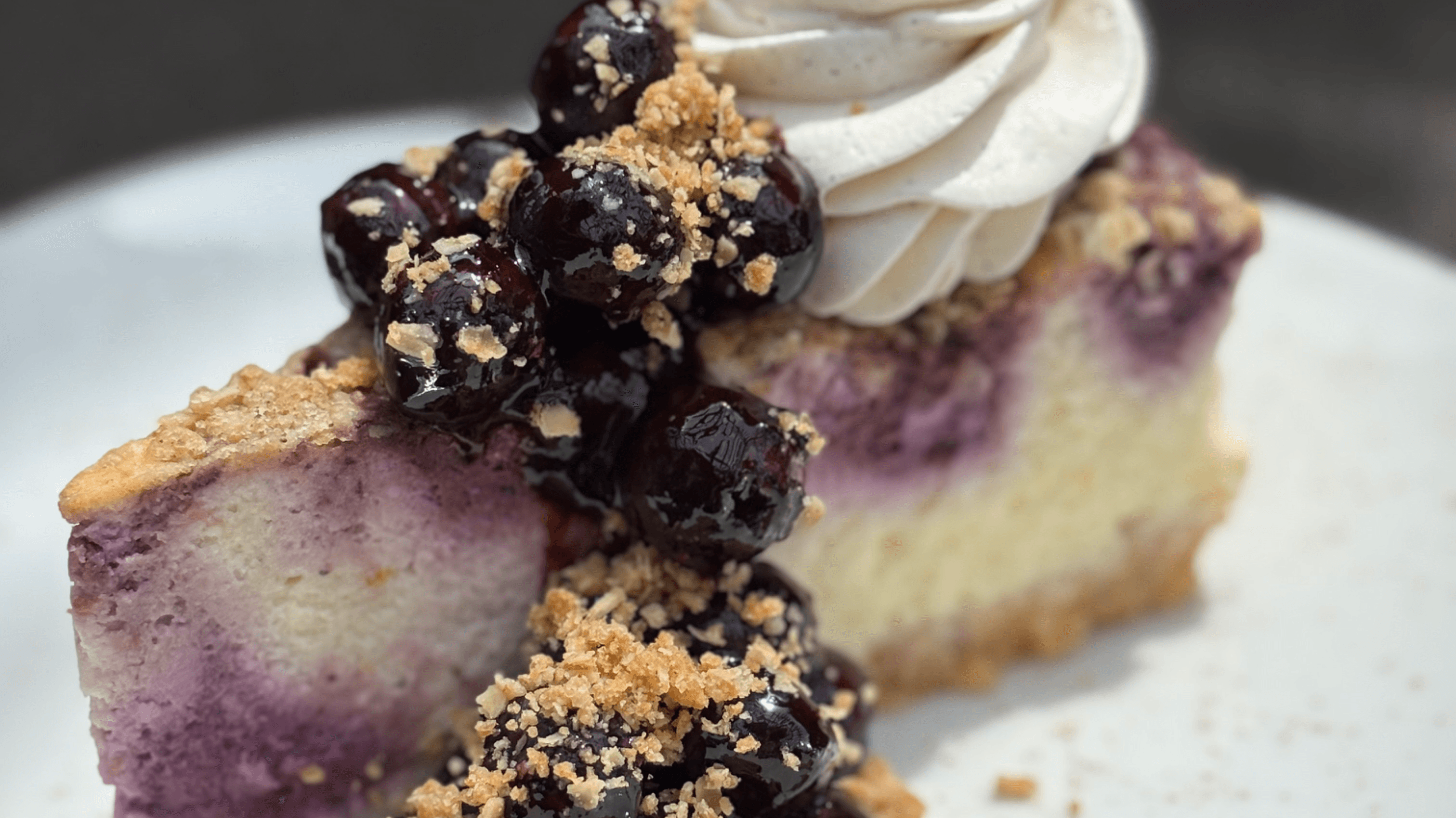 Lemon Blueberry Crumb Cheesecake