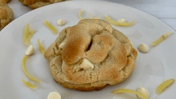 Bakery Style Lemon Cookie