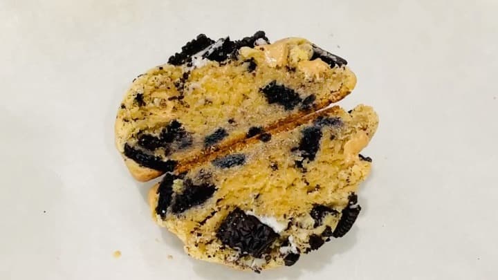 Bakery Style Peanut Butter Oreo Cookies