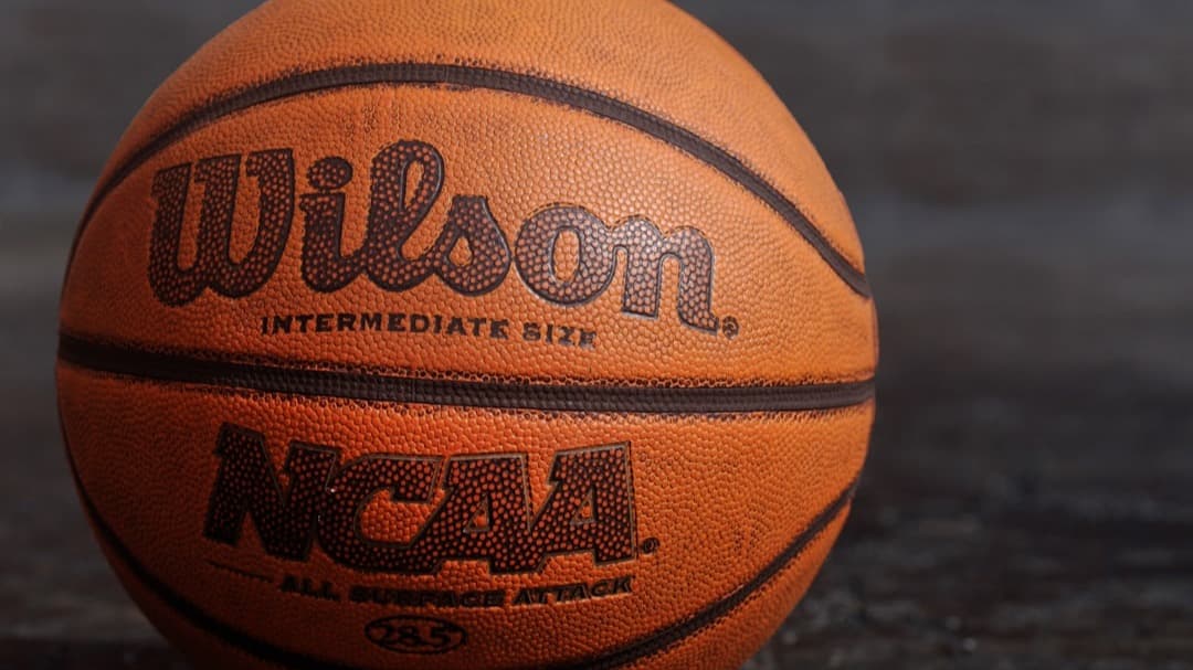NCAA MARCH MADNESS LESSON PLAN