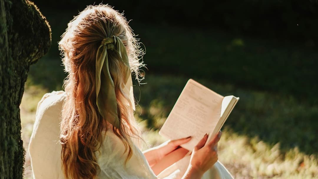 Get Your FREE eBook to Deepen Intimacy with God!