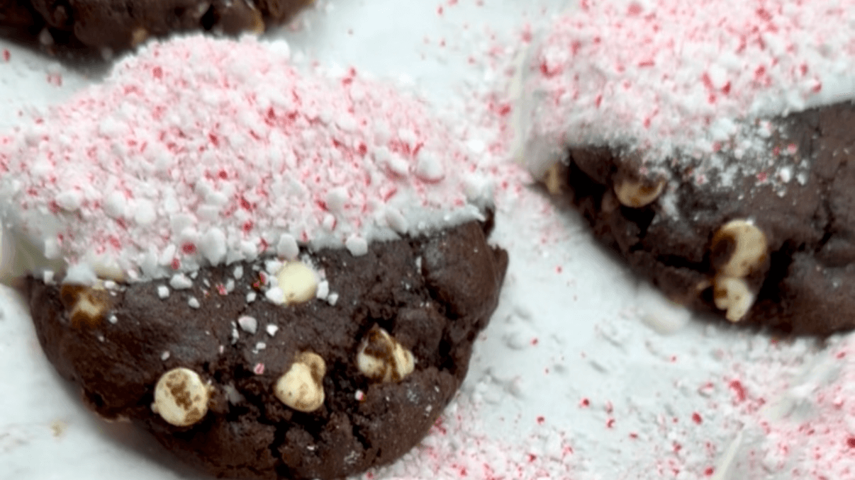 Black & White Peppermint (Chocolate Base Recipe)