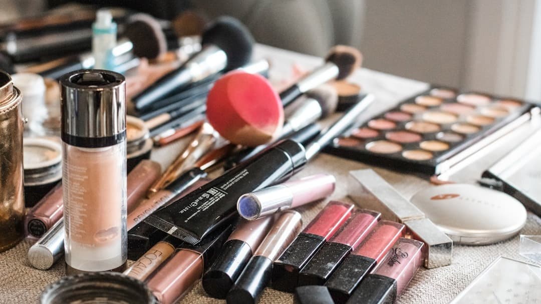 8 USA MAKE UP VENDORS Digital Download