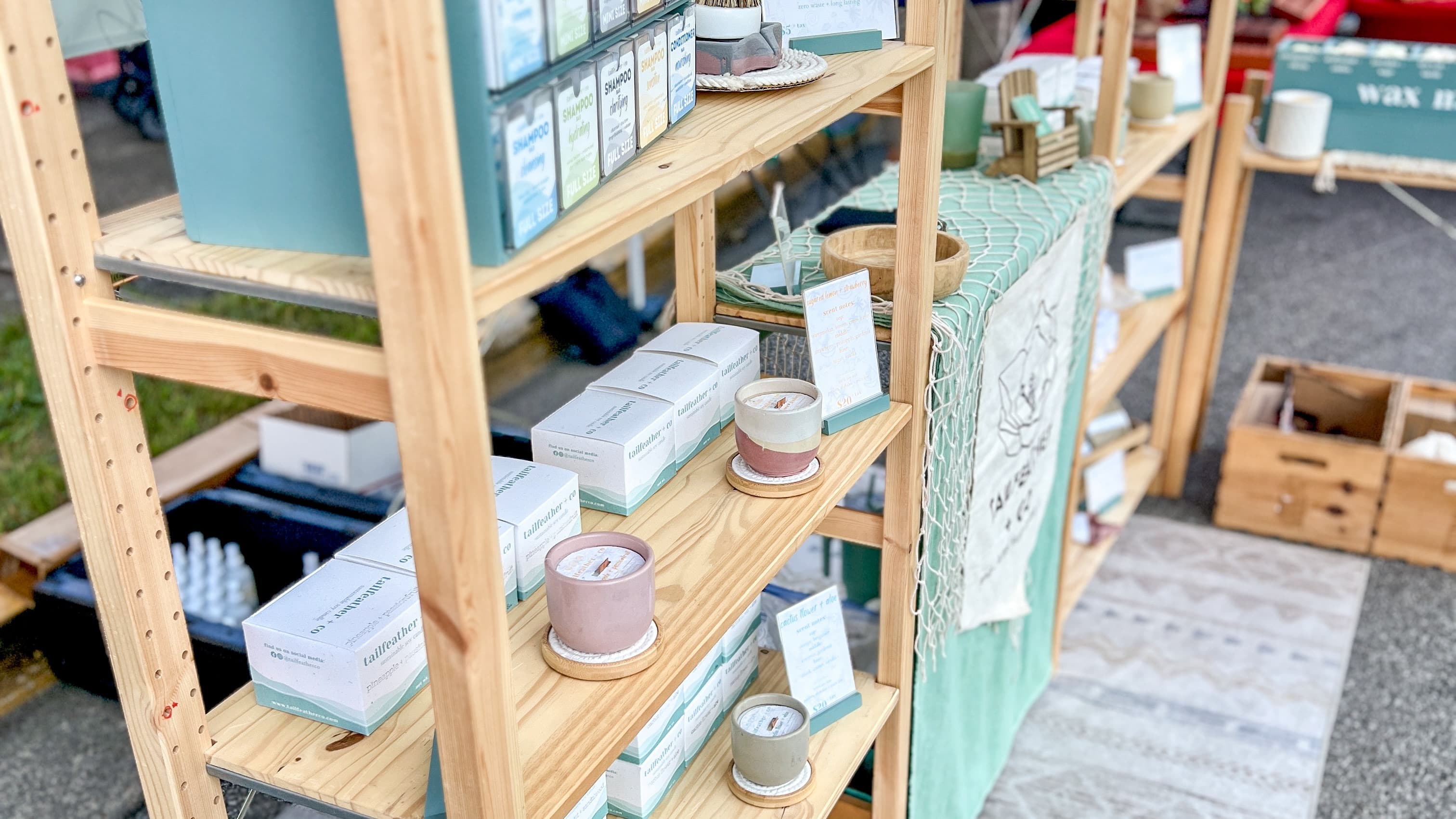 FREE Booth Makeover Mini Guide