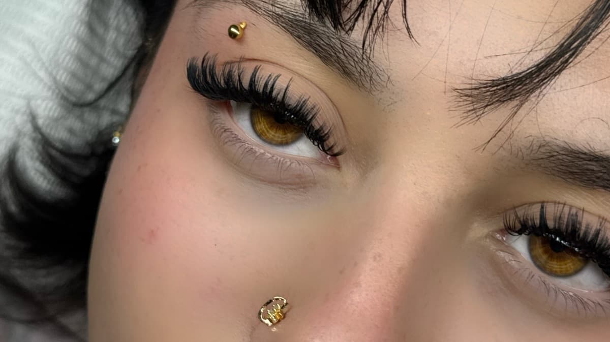 1:1 Lash Refresher ♡