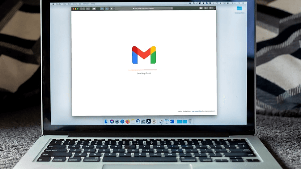 FREE Email Template That Got Me Hired in the U.S.