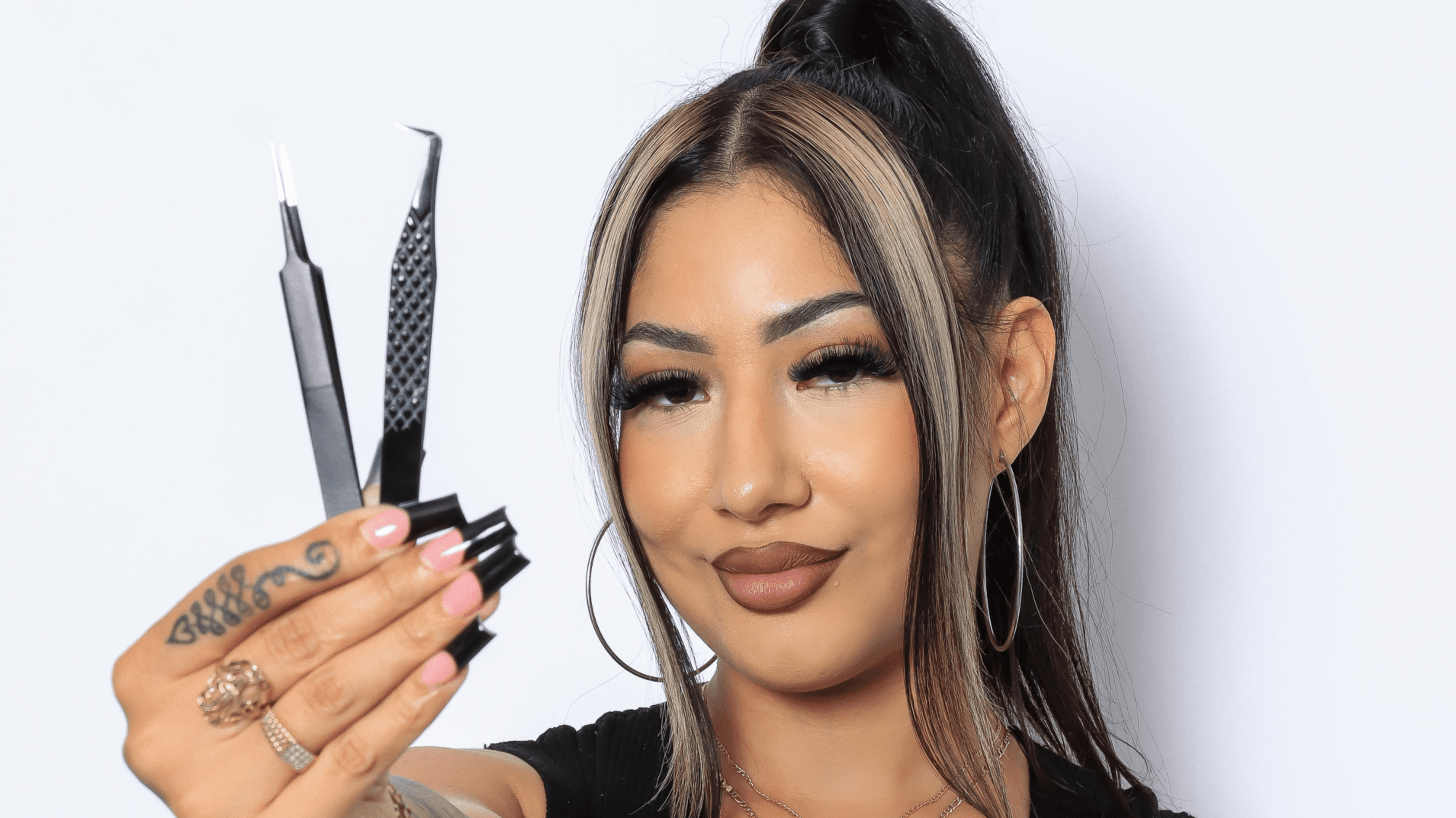 3 Day Beginner Classic & Volume Lash Training