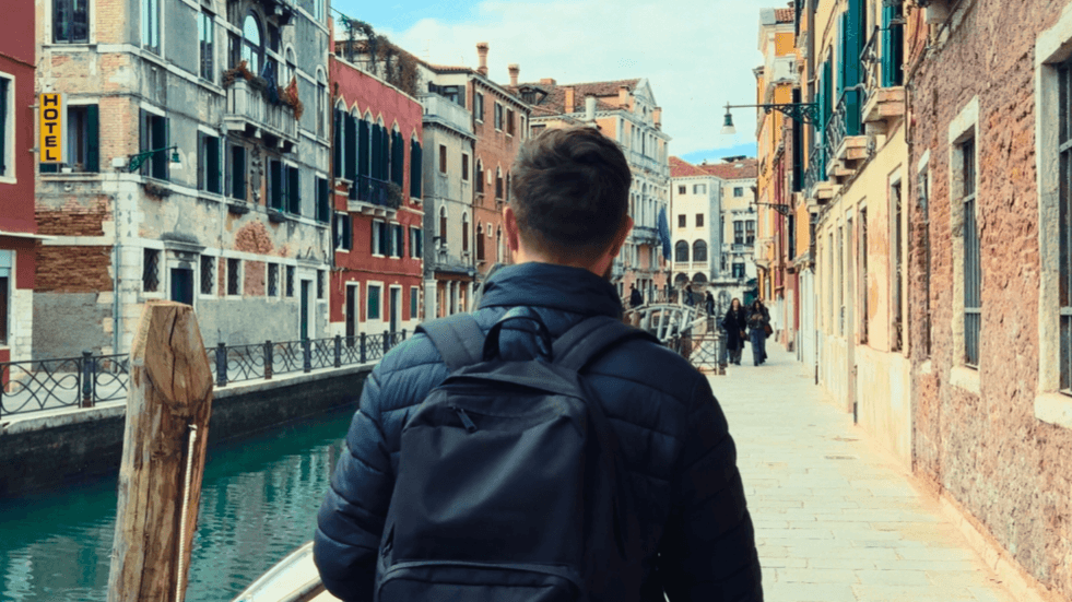 How to Tell Your Travel Story
