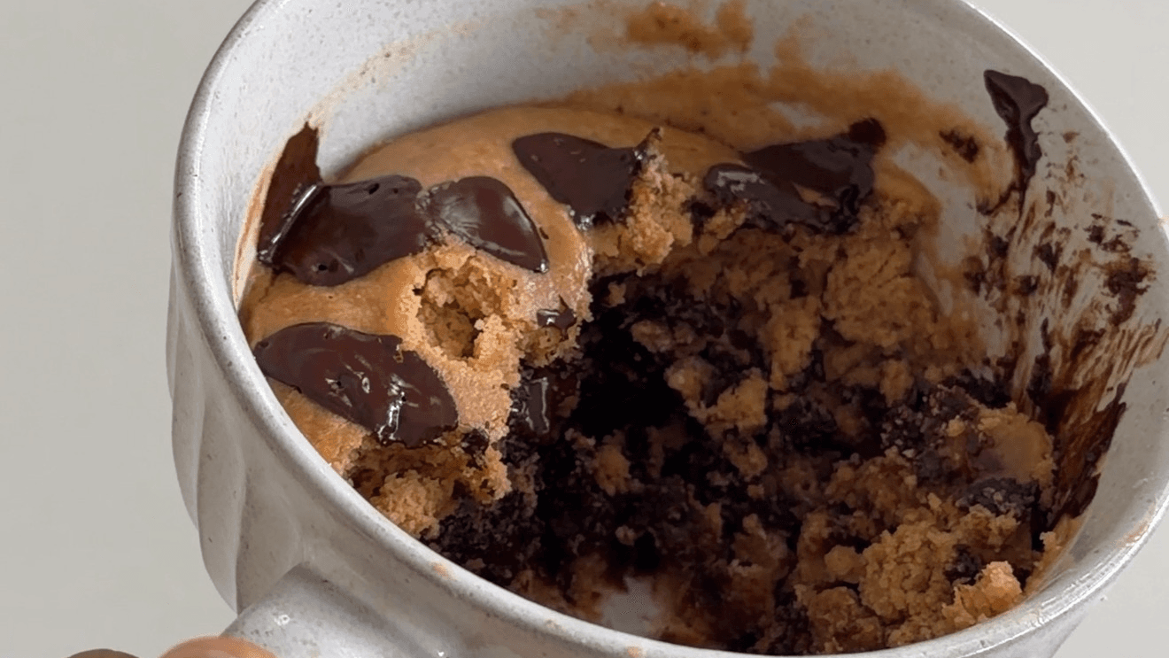Choc Chip Mug Cookie