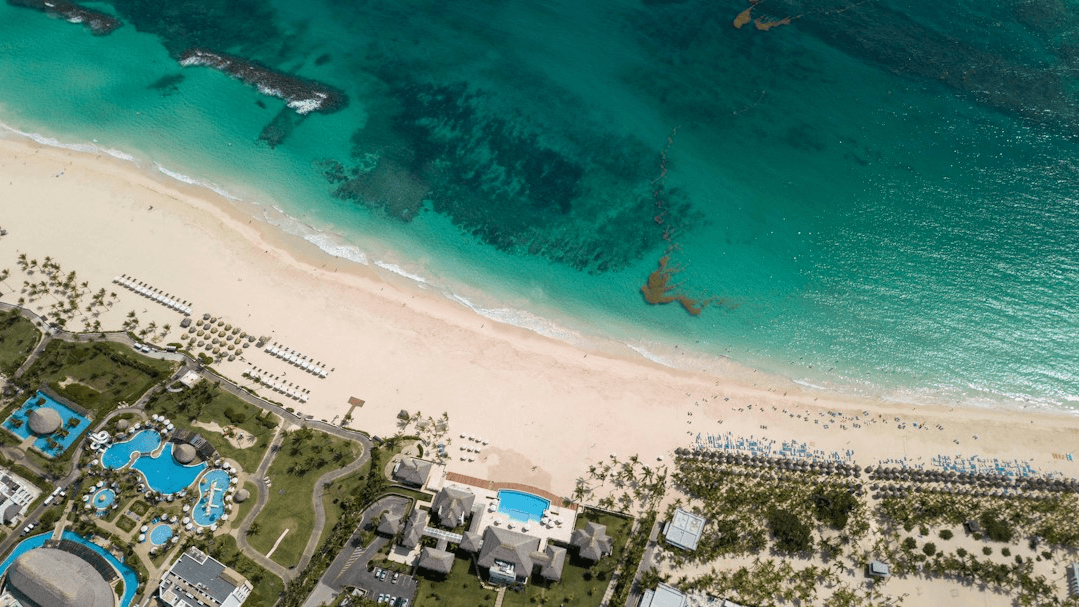 Punta Cana Guide + Complimentary 4 Night Stay 