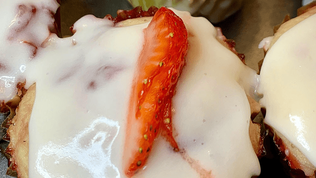 Strawberry Lemon Pound Cupcake Recipe