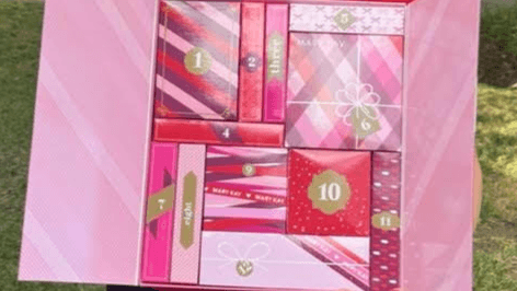 "12 Days of Faves"✨✨ Beauty Experience 🎁 