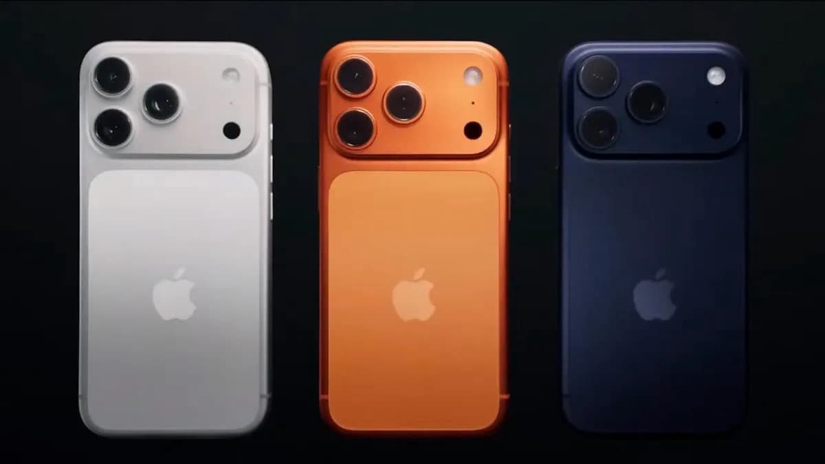 Apple iPhone 17 Pro Max - Cosmic Orange - 256GB