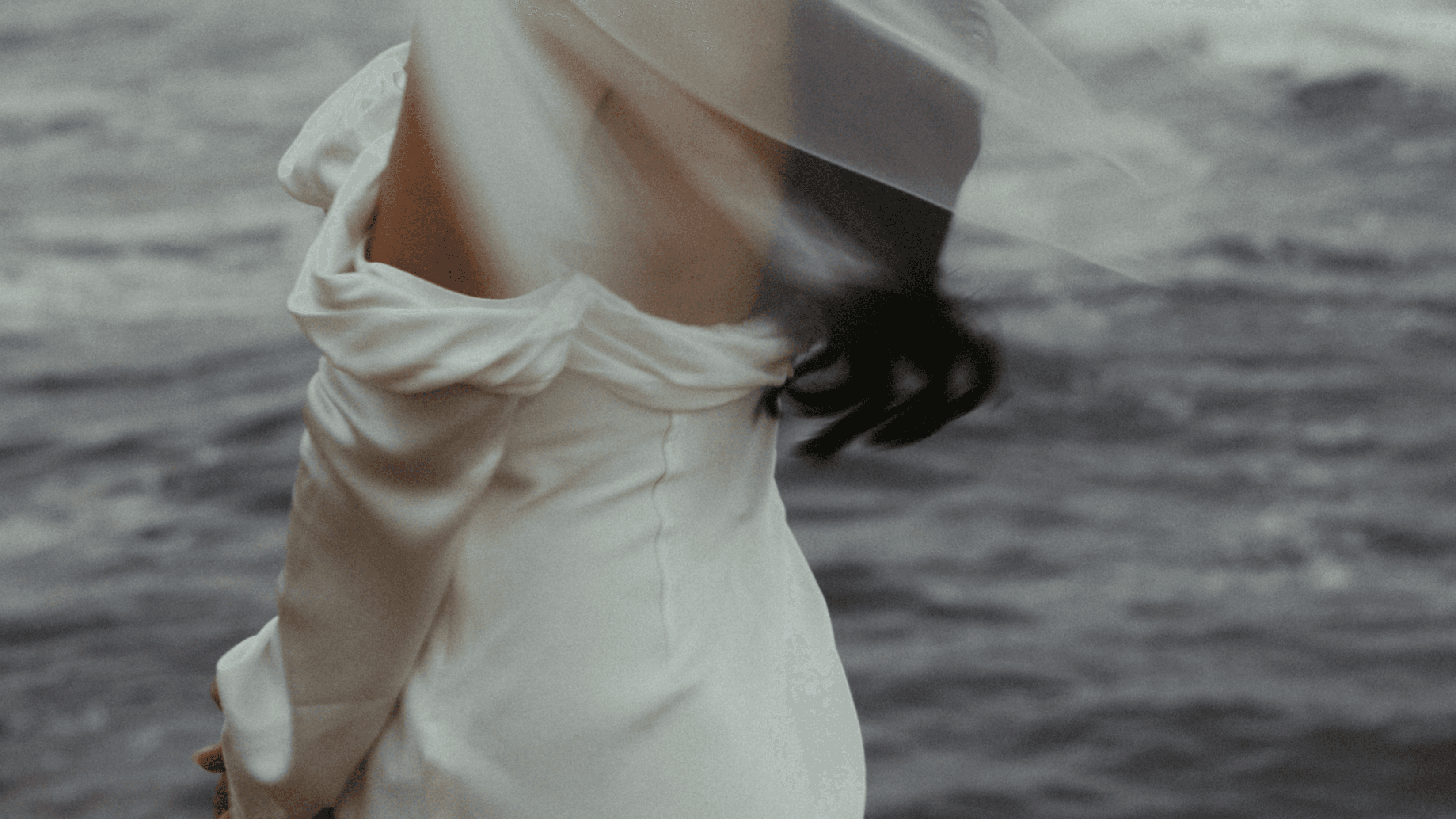 The Bride’s Calm & Confidence Guide