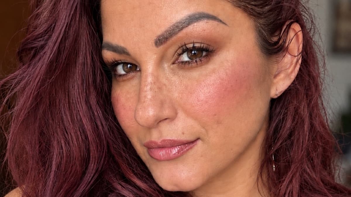AI Photo Design System | 200 Natural Make-up Looks