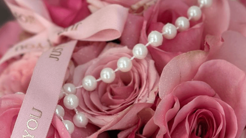 EB Pearl & Blush Rose Box
