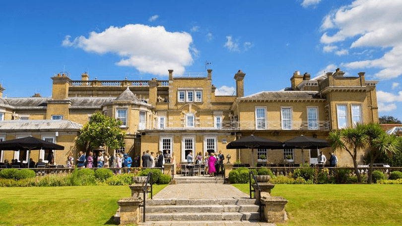 March | Chilworth Manor