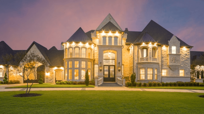 Coordinating Immigration,Tax & Real Estate Advisor