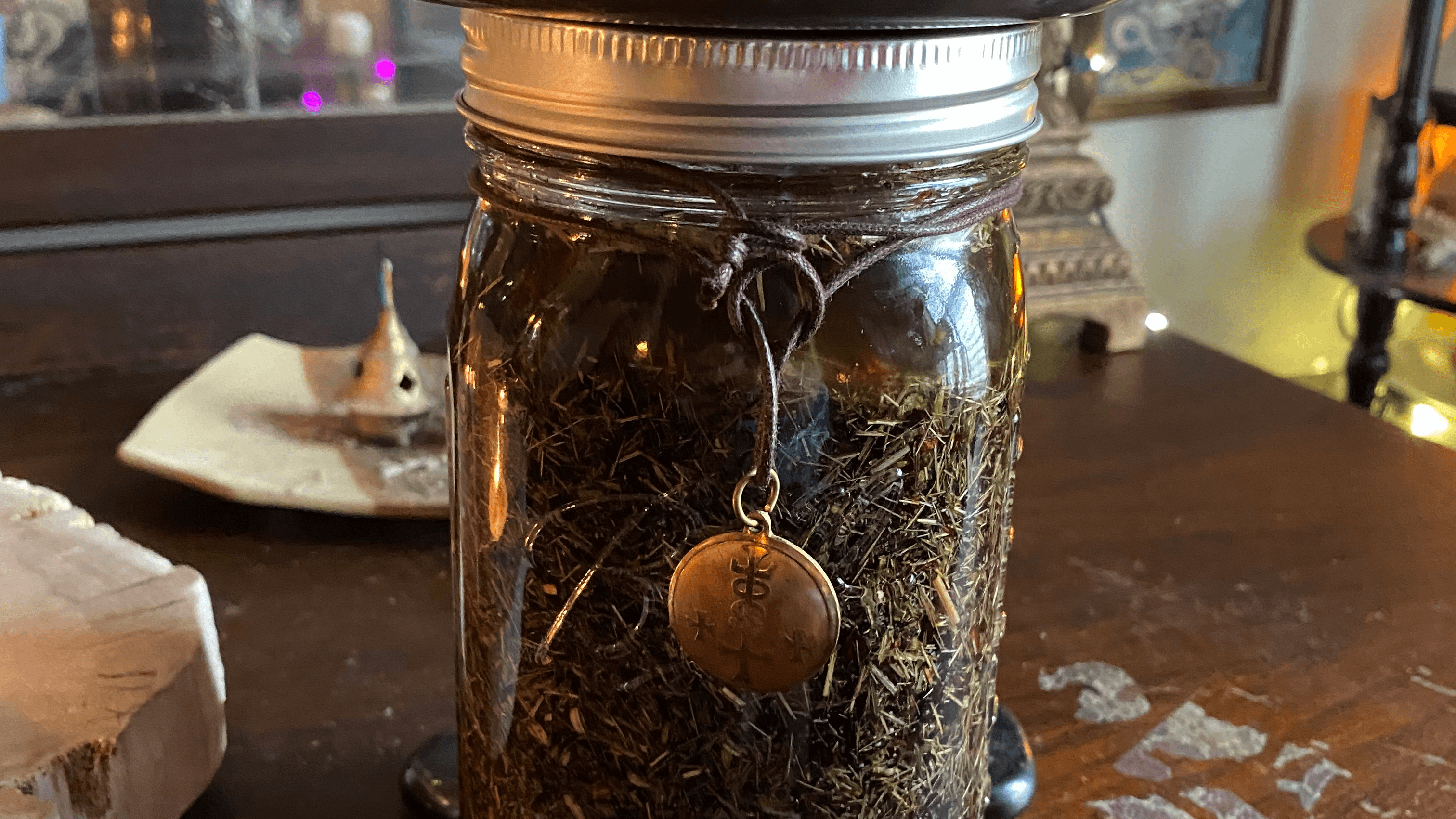 2oz Charisma Oil
