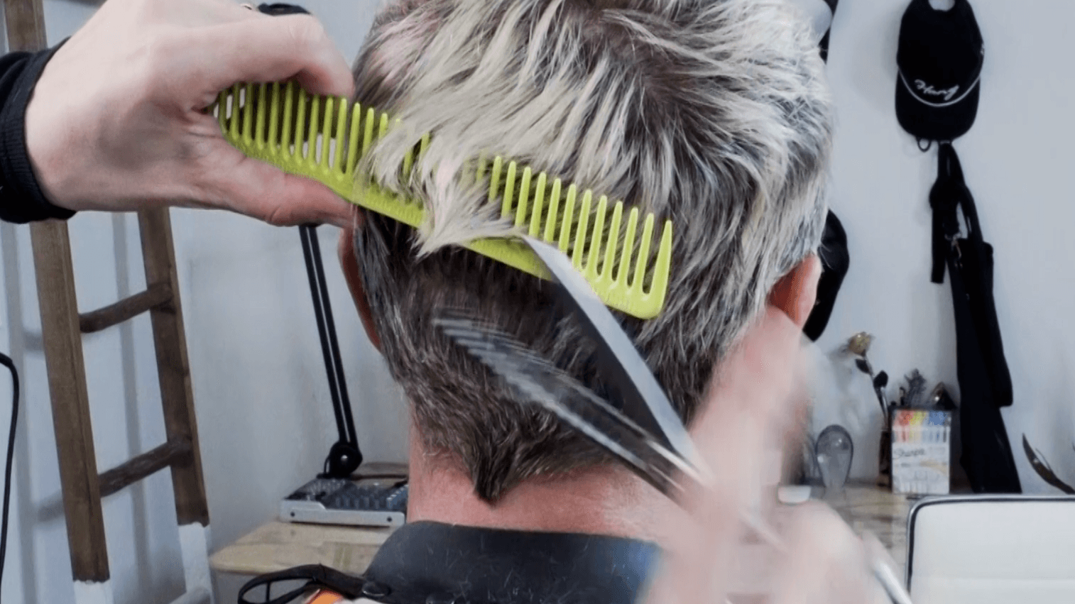 How To Grow Out Bleached Hair 