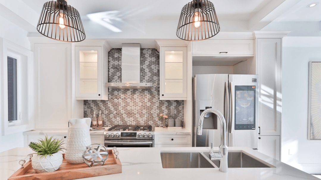 Get my Ultimate New Construction Guide for Free!