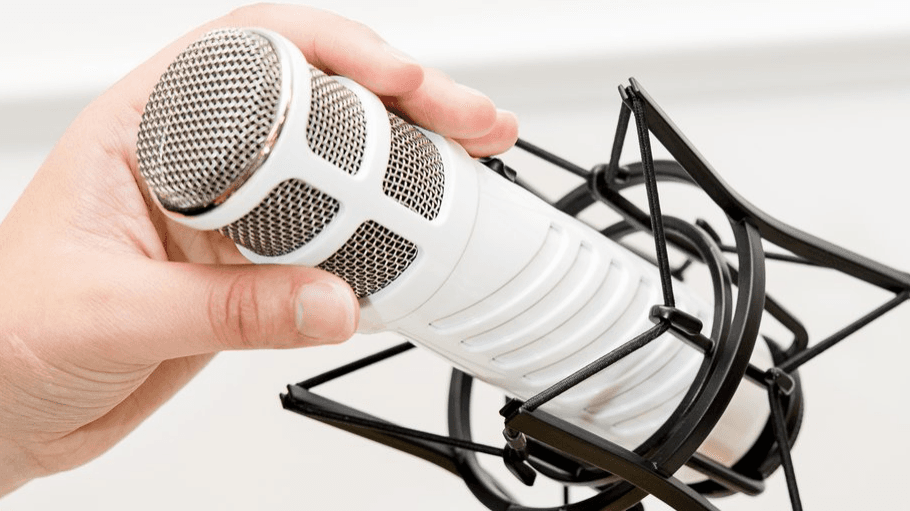 6 Weeks Podcast Launch Strategy