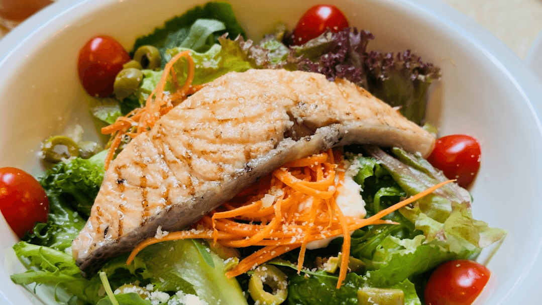 The Protein Power Plan by Living Well - 50 Recipes