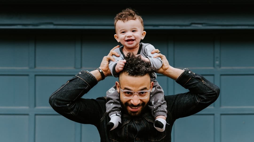 The ONLY Postpartum Dad Survival Guide is HERE!