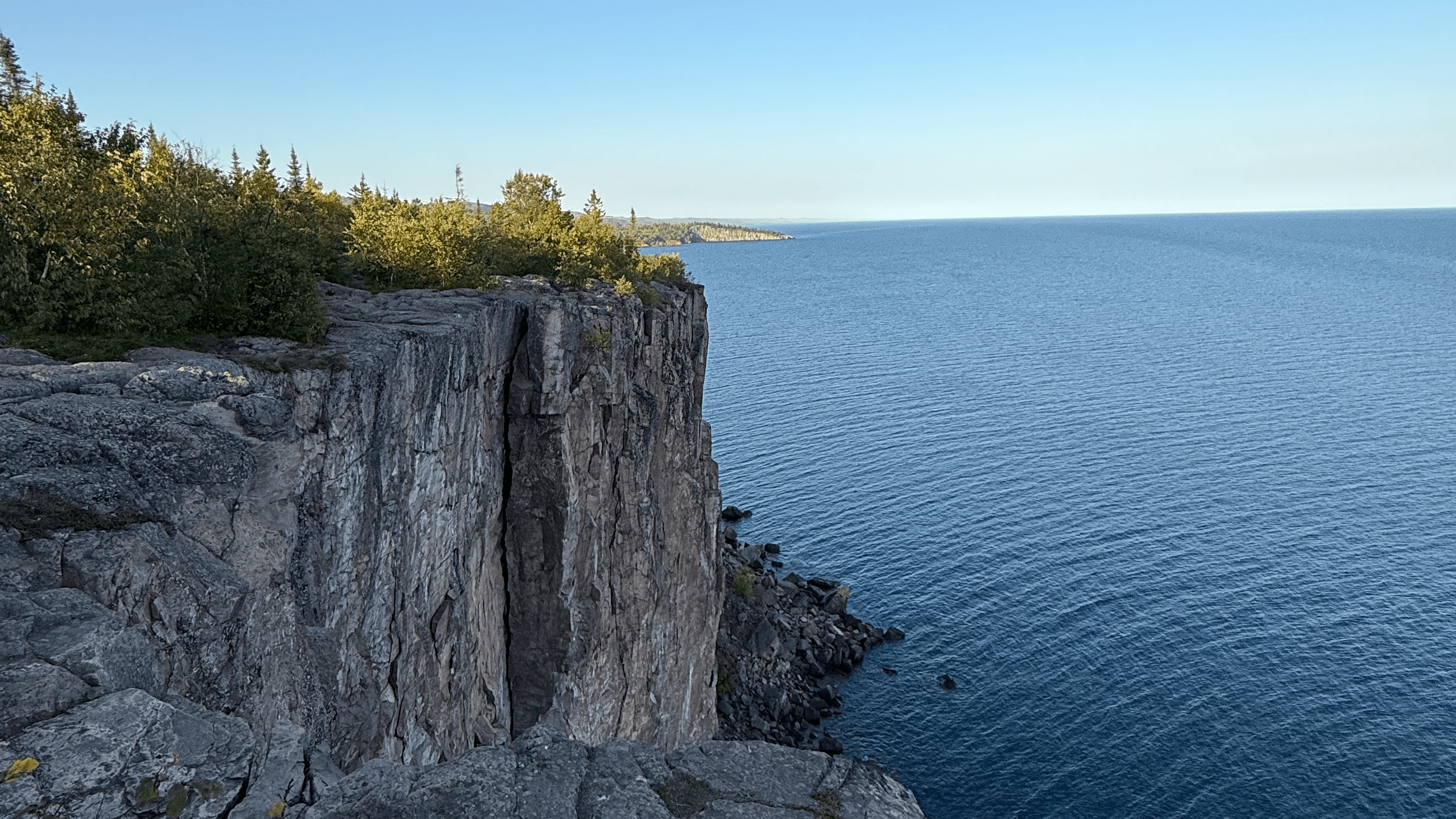 FREE Guide: A Weekend on Minnesota North Shore