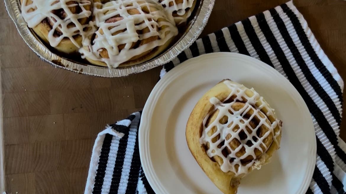 Pillowy Soft Sourdough Cinnamon Roll Recipe
