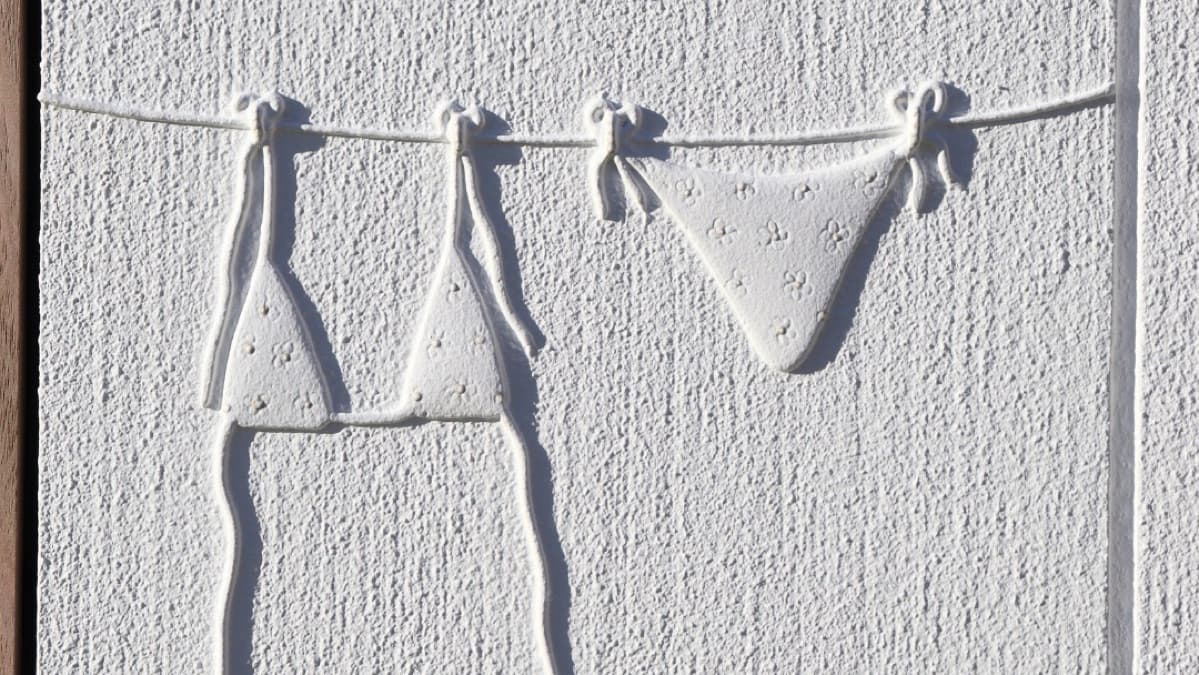 Plaster Bikini Guide - New!
