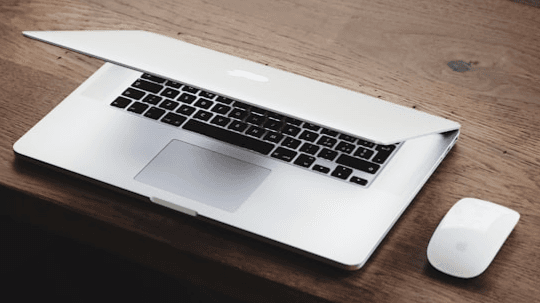 Decision-Making Skills: Beyond "Should I Swipe"