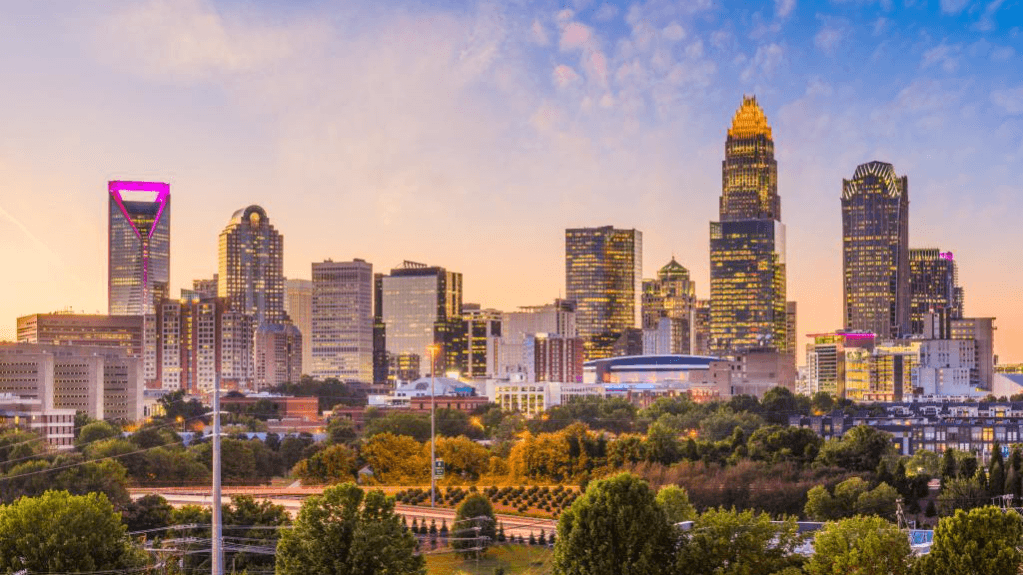 Your Guide to the Queen City = Charlotte, NC!