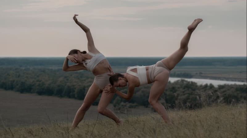 Move Into Presence / Guided Movement Flow